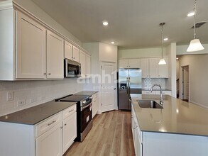 5442 Boulder Crk Cv in Bradenton, FL - Building Photo - Building Photo