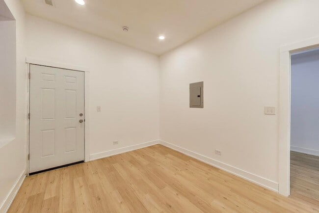 1908 W 48th St in Chicago, IL - Foto de edificio - Building Photo