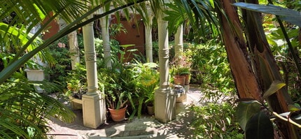 1438 N Laurel Ave, Unit 1438 in West Hollywood, CA - Building Photo - Building Photo