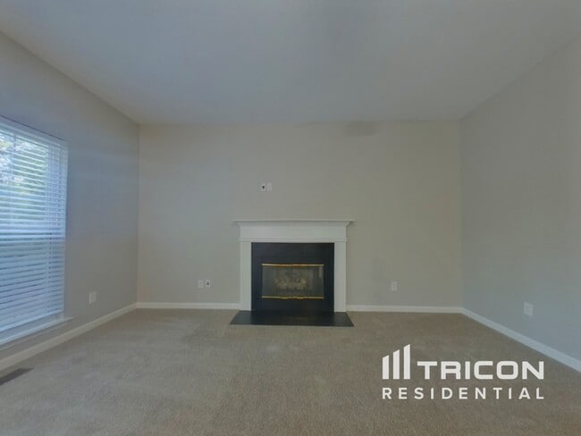 621 Staffwood Dr in Irmo, SC - Building Photo - Building Photo