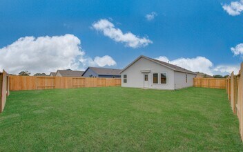 248 Dallas St in Angleton, TX - Building Photo - Building Photo