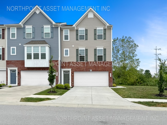 property at 4003 N Steels Cir