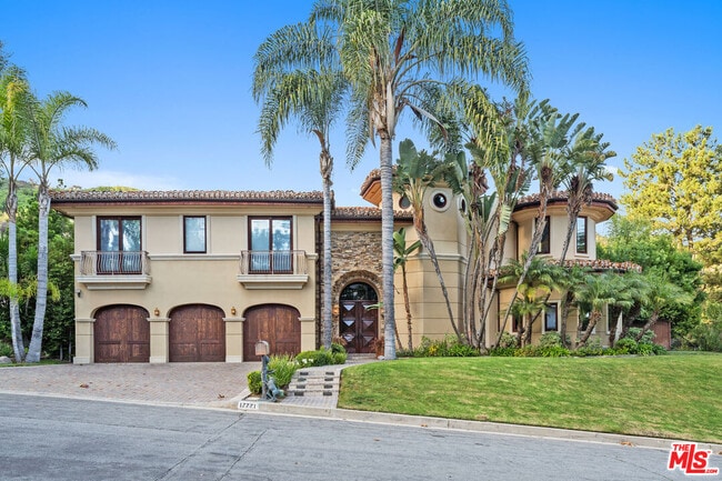 17771 Cll De Palermo in Los Angeles, CA - Building Photo - Building Photo