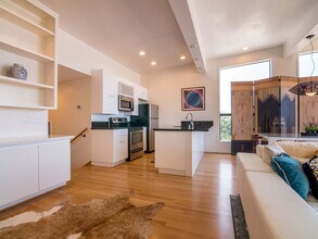 7420 Monte Vista Ave in San Diego, CA - Building Photo - Building Photo