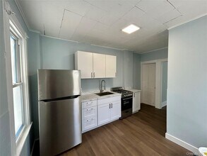 206-208 W Main St in Port Jervis, NY - Building Photo - Building Photo