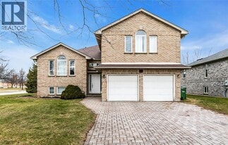 534 Rodfam Dr in Windsor, ON - Building Photo