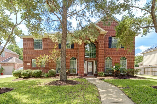 property at 2810 Shadow Canyon Ln