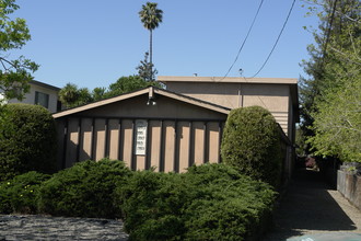 19911-19921 Anita Ave in Castro Valley, CA - Building Photo - Building Photo