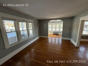 64 Knollwood St in Springfield, MA - Building Photo - Building Photo