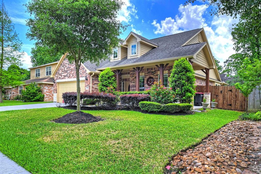 23923 English Oak Dr in Spring, TX - Building Photo