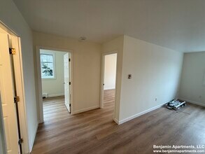 18 Embassy Rd, Unit 37 in Boston, MA - Building Photo - Building Photo