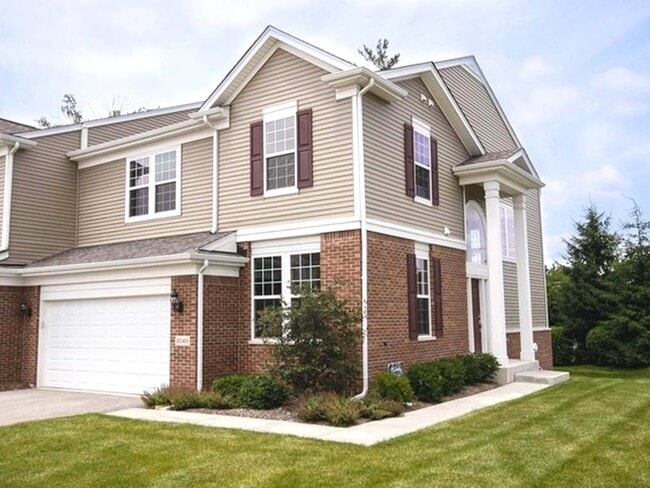 property at 10S410 Carrington Cir