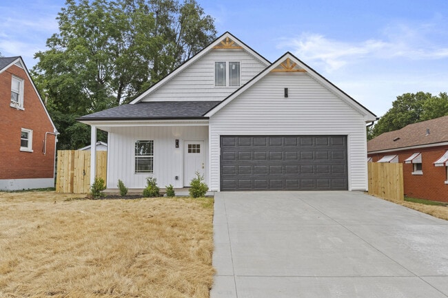 property at 643 E Loudon Ave
