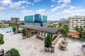 Cortland Museum District in Houston, TX - Building Photo - Building Photo