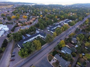 The Estates At Cheyenne Blvd in Colorado Springs, CO - Building Photo - Building Photo