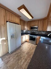 2068 Bridgewater Dr in Fairbanks, AK - Building Photo - Building Photo