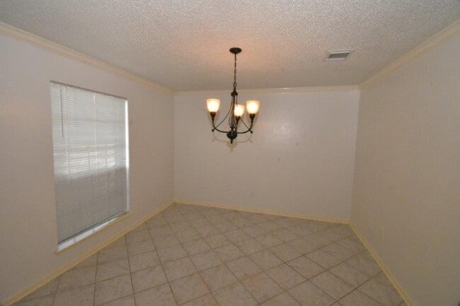 9007 Woodleigh Dr in Houston, TX - Building Photo - Building Photo