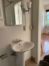 1173 7th St W, Unit 4 in St. Paul, MN - Foto de edificio - Building Photo