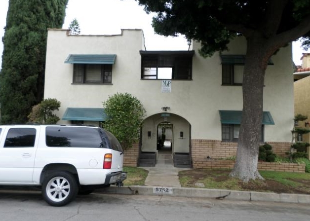 5752 Pickering Ave in Whittier, CA - Foto de edificio