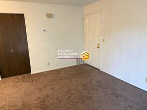 1042 Quail Vista Ct in Salt Lake City, UT - Building Photo - Building Photo