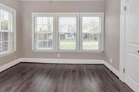 4114 Lamar St photo'