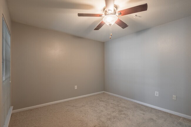 The Boulevard in Houston, TX - Building Photo - Interior Photo