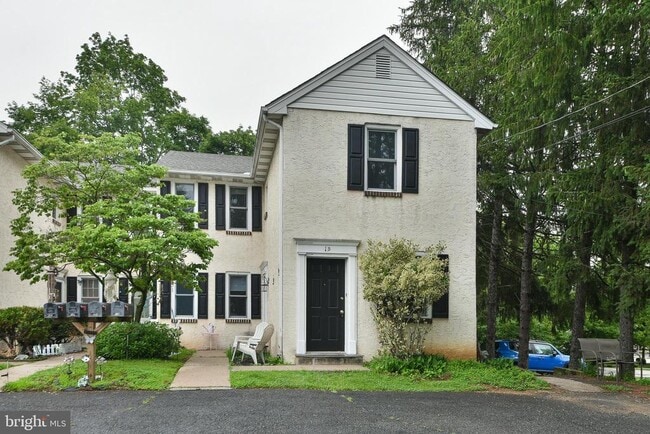 property at 1 W Mill Rd