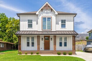 213 Winchester St in Chattanooga, TN - Building Photo