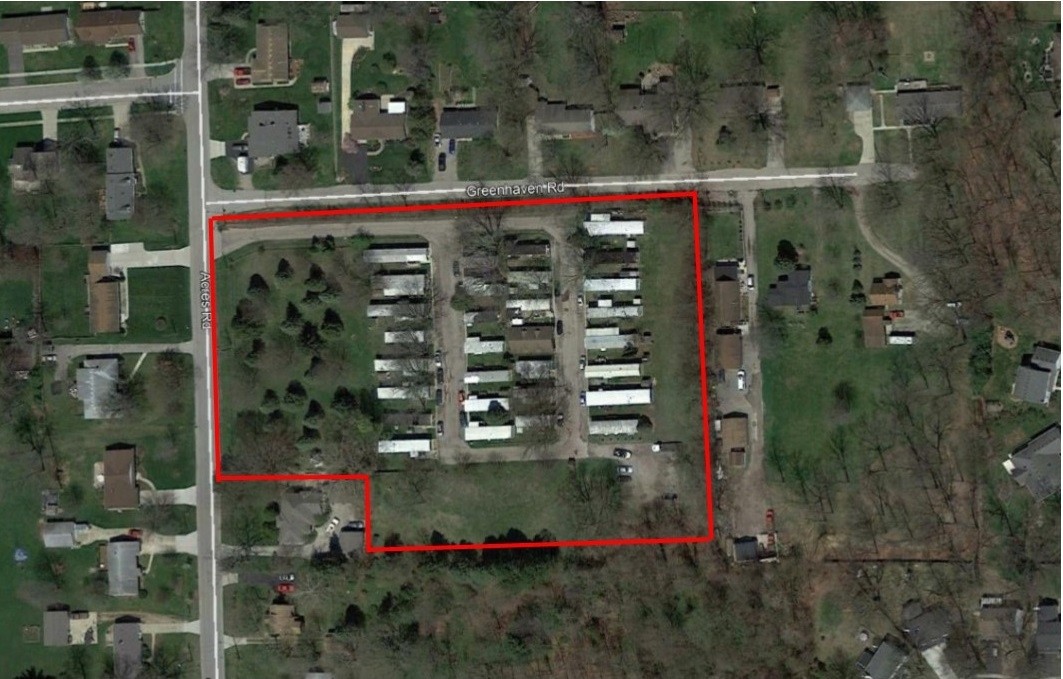 Acres Road Mobile Home Park in Sylvania, OH - Building Photo