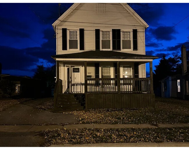 307 W Lynde St in Watertown, NY - Building Photo - Building Photo