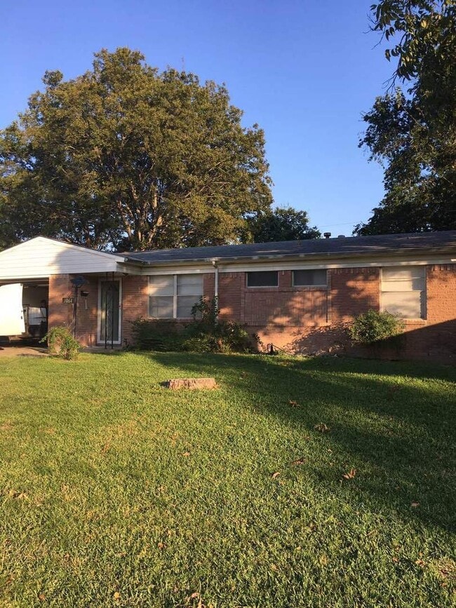 property at 3064 Clover Dr