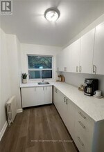 325 A James St S in Hamilton, ON - Building Photo - Building Photo