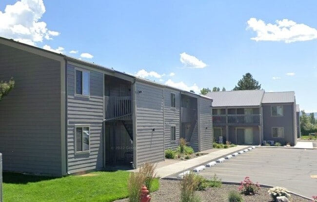 3655 Maiben Ave in Ammon, ID - Building Photo - Building Photo