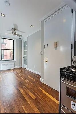 233 E 29th St in New York, NY - Building Photo