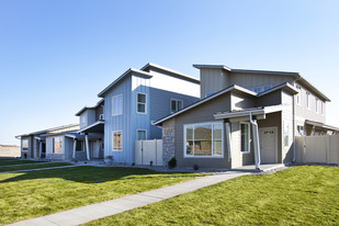 Cottages at Tullamore Apartments