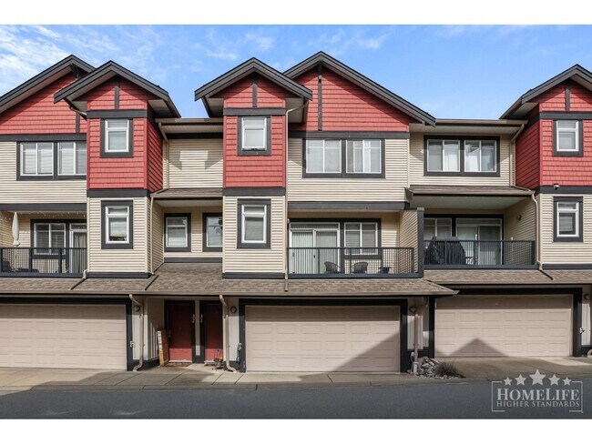 7168-7179 179 St in Surrey, BC - Building Photo - Building Photo