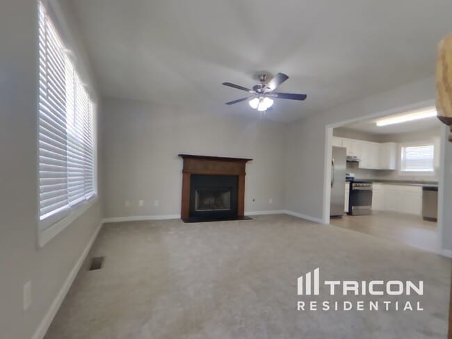 504 Hillcrest Cross Rd in Canton, GA - Building Photo - Building Photo