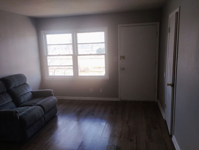 2945-2949 S Hydraulic Ave in Wichita, KS - Building Photo - Building Photo