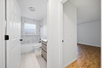 1804 Staysail Dr in Valrico, FL - Building Photo - Building Photo