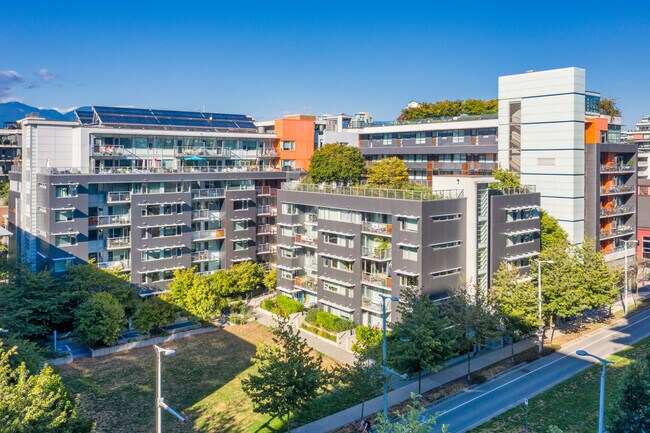 Compass - Village on False Creek in Vancouver, BC - Building Photo - Building Photo