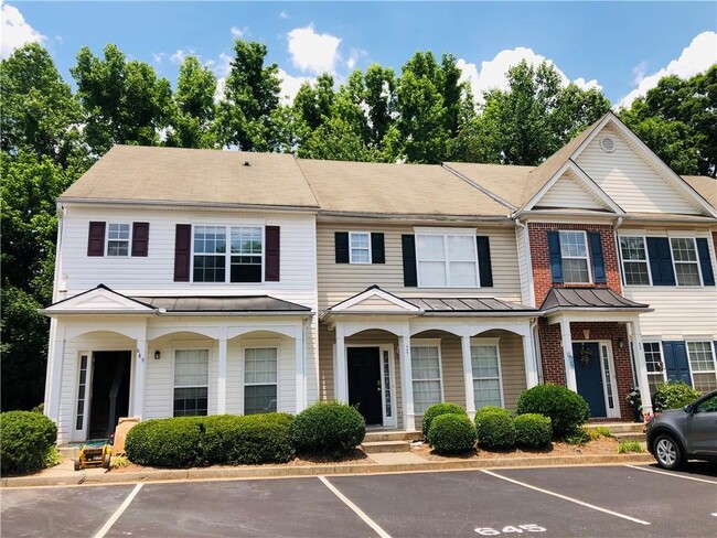 property at 649 Kenridge Dr