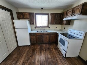 1054-1056 Zephyr Hill Ave in Eau Claire, WI - Building Photo - Building Photo