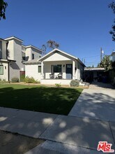 446 N California St in Burbank, CA - Building Photo - Building Photo