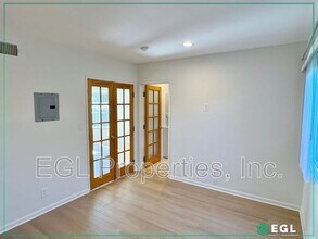 1287 Cochran Ave in Los Angeles, CA - Building Photo - Building Photo