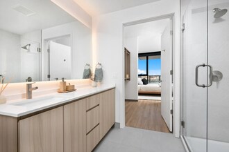 565 S Damen Ave in Chicago, IL - Building Photo - Building Photo