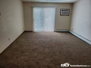 1711 Northway Dr in North Mankato, MN - Building Photo - Building Photo