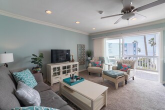 630 The Vlg in Redondo Beach, CA - Building Photo - Building Photo