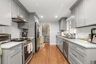 104 Forest Dr in Mt Kisco, NY - Building Photo - Building Photo