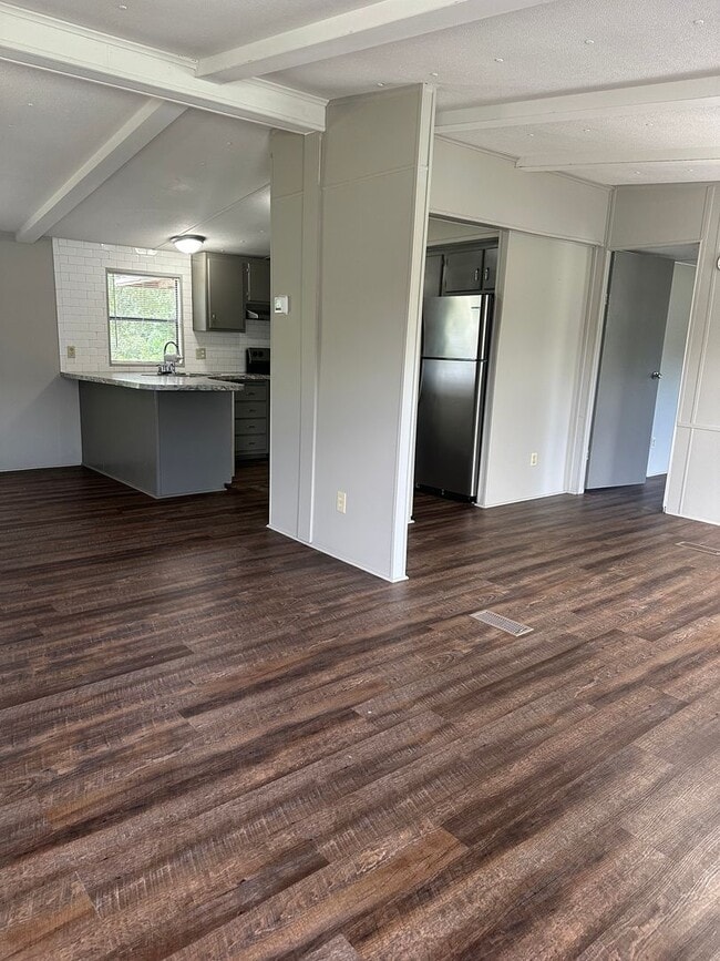 103 Davis Rd E in Valdosta, GA - Building Photo - Building Photo