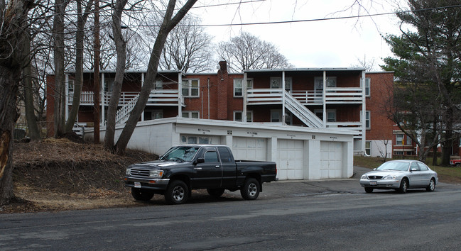 282-284 Suffolk St in Holyoke, MA - Building Photo - Building Photo